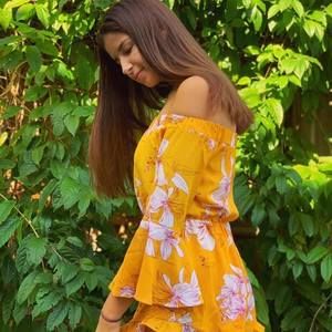 Meet your Posher, Debra